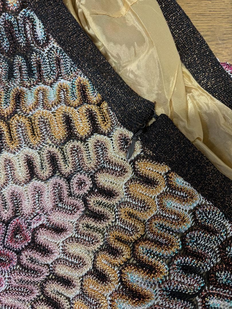MISSONI タイトスカート スリット入り マルチカラー