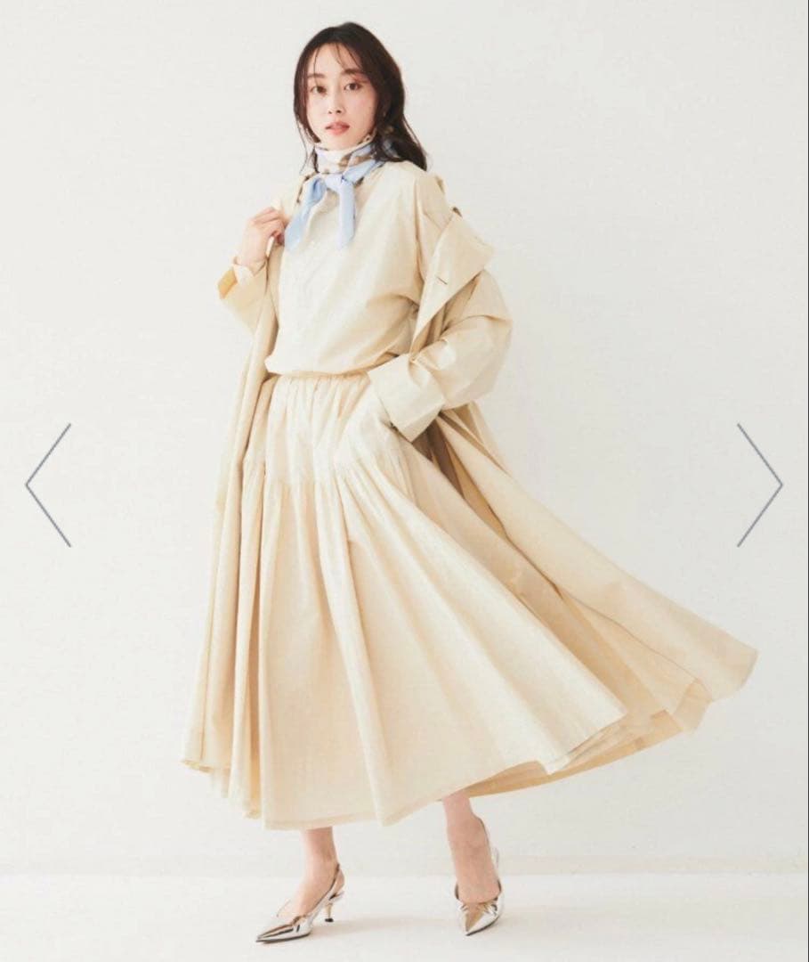 新品未使用UNTITLED・アンタイトル トレンチコート　サイズS.M