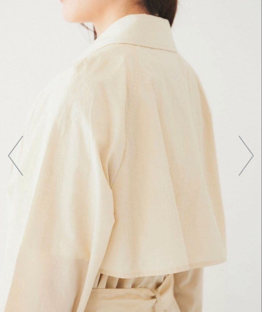 新品未使用UNTITLED・アンタイトル トレンチコート　サイズS.M