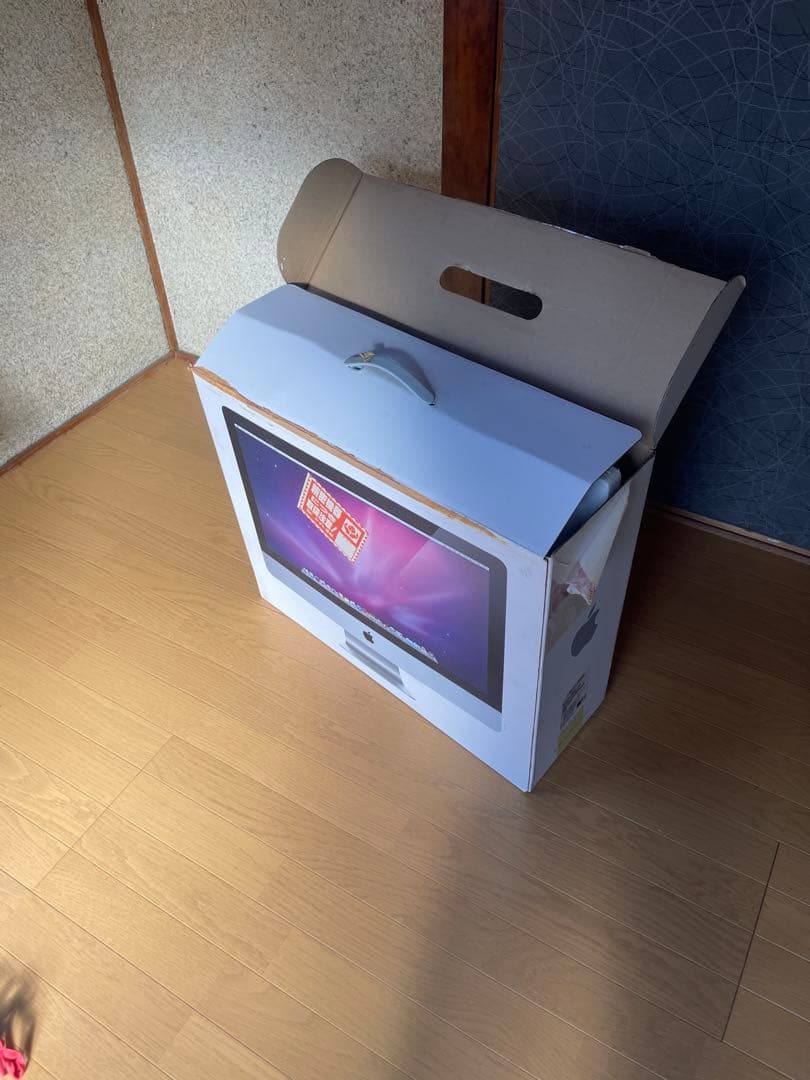 Apple iMac フルHD ディスプレイ