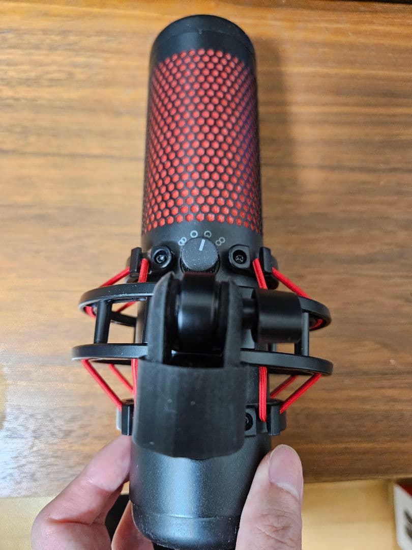 HyperX QuadCast USBマイク　コンデンサーマイク